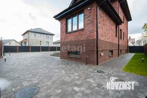 Дом 490м&sup2;, 4-этажный, участок 7 сот.  