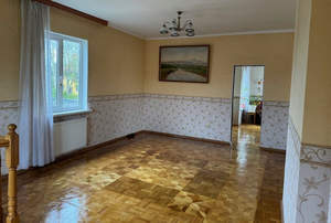 Дом 170м&sup2;, 2-этажный, участок 4 сот.  