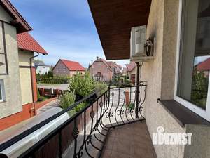 Дом 230м², 2-этажный, участок 6 сот.  