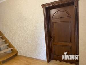 Дом 217м², 2-этажный, участок 4 сот.  