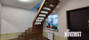 Дом 180м², 2-этажный, участок 6 сот.  