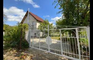 Дом 162м&sup2;, 2-этажный, участок 757 сот.  