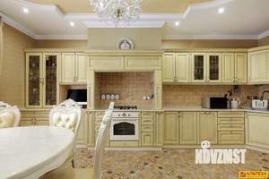 Дом 420м&sup2;, 3-этажный, участок 12 сот.  