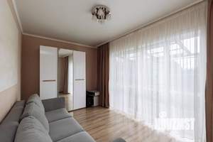 Дом 136м&sup2;, 2-этажный, участок 5 сот.  