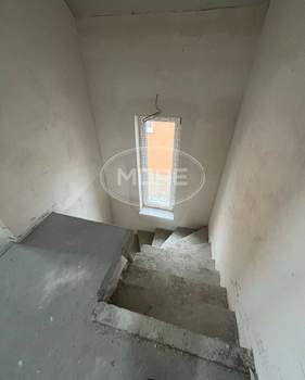 Дом 122м&sup2;, 2-этажный, участок 4 сот.  