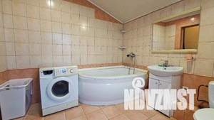 Дом 170м², 2-этажный, участок 6 сот.  