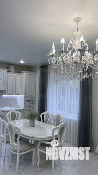 Дом 204м&sup2;, 2-этажный, участок 5 сот.  