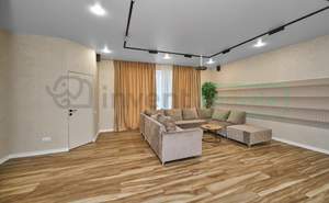 Дом 280м², 3-этажный, участок 2 сот.  