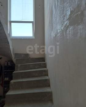 Дом 200м&sup2;, 2-этажный, участок 5 сот.  