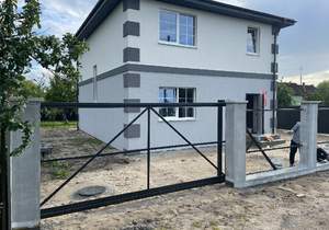 Дом 145м&sup2;, 2-этажный, участок 5 сот.  