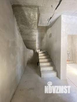 Дом 122м&sup2;, 2-этажный, участок 8 сот.  