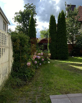 Дом 343м&sup2;, 3-этажный, участок 7 сот.  