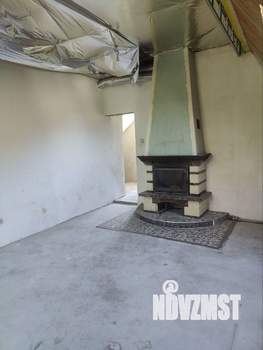 Дом 218м&sup2;, 3-этажный, участок 6 сот.  