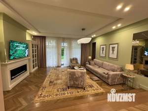 Таунхаус 270м&sup2;, 3-этажный, участок 4 сот.  