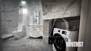 Дом 180м&sup2;, 2-этажный, участок 6 сот.  