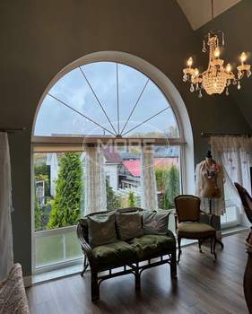 Дом 161м², 3-этажный, участок 6 сот.  