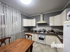 Коттедж 181м², 2-этажный, участок 604 сот.  