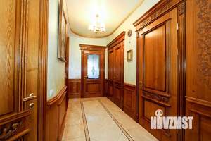 Таунхаус 385м², 4-этажный, участок 5 сот.  