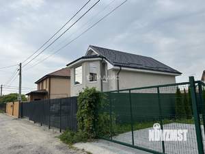 Дом 142м&sup2;, 2-этажный, участок 5 сот.  