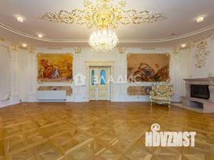 Дом 507м&sup2;, 3-этажный, участок 14 сот.  