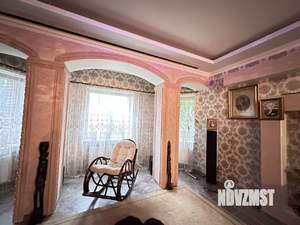 Дом 350м², 3-этажный, участок 7 сот.  