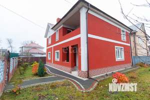 Дом 200м&sup2;, 2-этажный, участок 7 сот.  