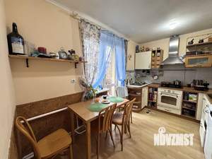 Дом 220м², 4-этажный, участок 4 сот.  