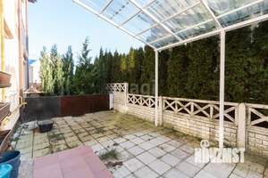 Таунхаус 210м², 3-этажный, участок 1 сот.  