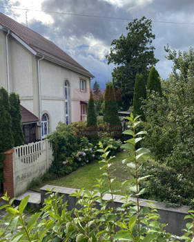 Дом 343м&sup2;, 3-этажный, участок 7 сот.  