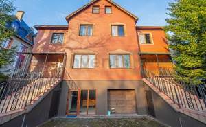 Дом 565м², 4-этажный, участок 6 сот.  