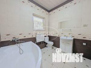 Дом 85м², 2-этажный, участок 6 сот.  