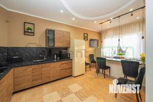 Дом 565м², 4-этажный, участок 6 сот.  