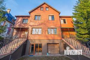 Дом 565м², 4-этажный, участок 6 сот.  