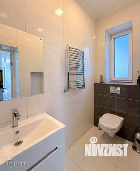 Дом 333м², 2-этажный, участок 6 сот.  