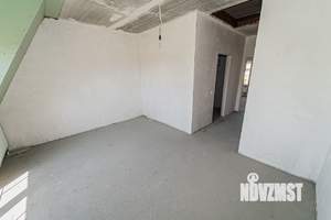 Дом 143м&sup2;, 3-этажный, участок 2 сот.  