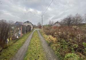 Дом 23м&sup2;, 2-этажный, участок 5 сот.  