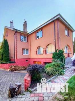 Дом 450м², 3-этажный, участок 8 сот.  