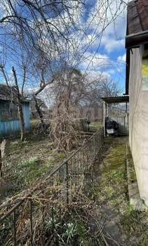 Дом 18м&sup2;, 2-этажный, участок 6 сот.  