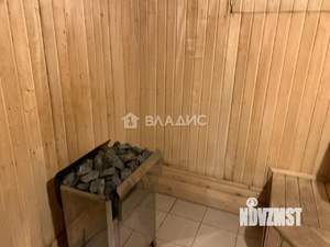Дом 602м², 2-этажный, участок 11 сот.  
