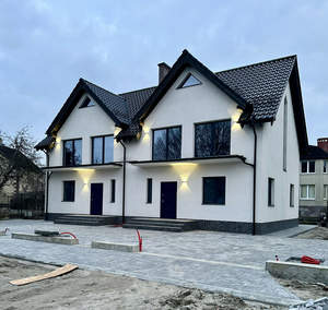 Дом 131м&sup2;, 2-этажный, участок 3 сот.  