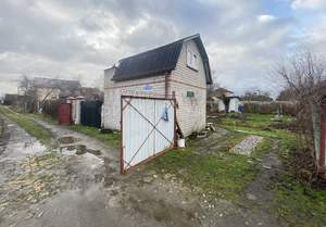 Дом 23м&sup2;, 2-этажный, участок 5 сот.  