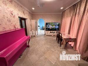 Дом 216м², 2-этажный, участок 10 сот.  