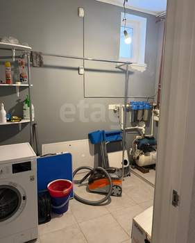 Дом 140м&sup2;, 2-этажный, участок 4 сот.  