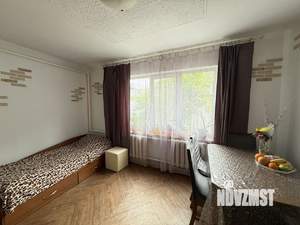 Дом 63м&sup2;, 2-этажный, участок 4 сот.  