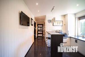 Дом 95м&sup2;, 2-этажный, участок 6 сот.  