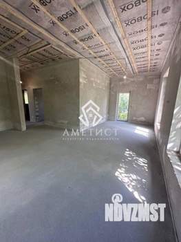 Дом 100м&sup2;, 1-этажный, участок 6 сот.  