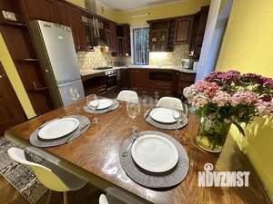 Дом 200м², 2-этажный, участок 6 сот.  