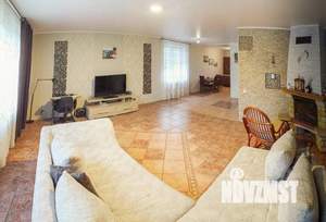 Таунхаус 177м&sup2;, 3-этажный, участок 3 сот.  