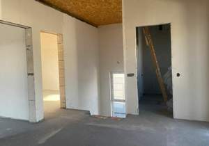 Дом 110м&sup2;, 2-этажный, участок 4 сот.  