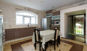 Дом 442м&sup2;, 3-этажный, участок 12 сот.  